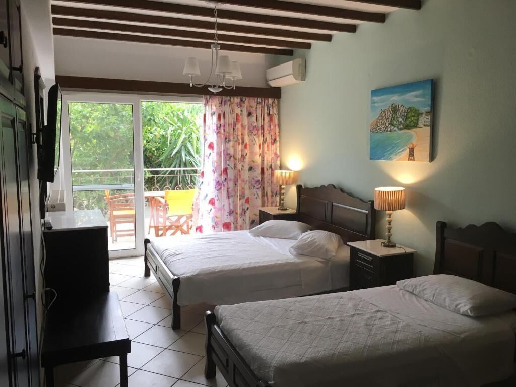 Apartment, 1 Bedroom | Soundproofing, cribs (free), WiFi (free), bed sheets