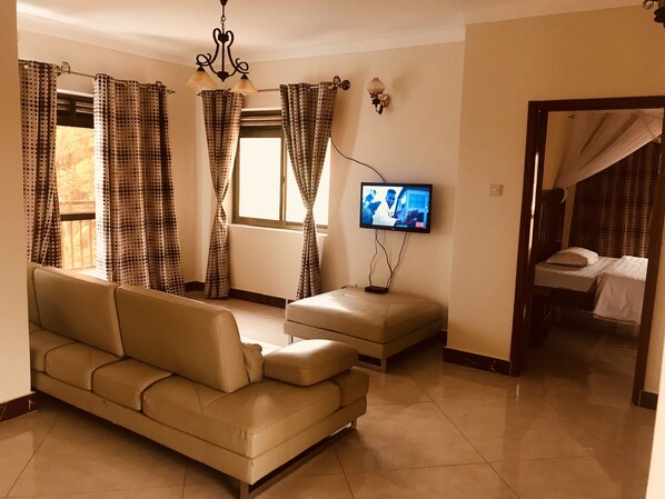 Televisión de pantalla plana y películas con cargo