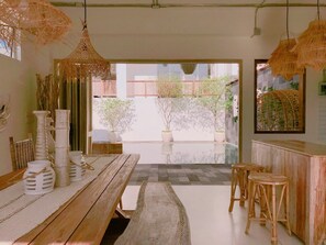 4-Bedroom Villa Sand | In-room dining - Pineapple Lazy Beach Villa (Hua Hin)