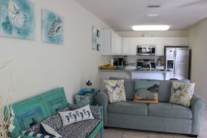 Interior - Casa Blue Jay Beach Home, let it be your vacation home too. (Navarre)