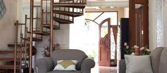 Maharani Guesthouse Tebet Syariah - Hostel