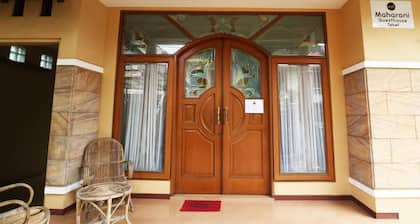 Maharani Guesthouse Tebet Syariah - Hostel