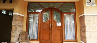 Maharani Guesthouse Tebet Syariah - Hostel