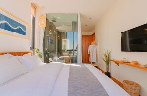 Courtyard 2-Panoramic Room | Premium bedding, down comforters, Select Comfort beds, minibar - Floral Holiday Guesthouse (Dali)