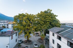 View from property - Floral Holiday Guesthouse (Dali)