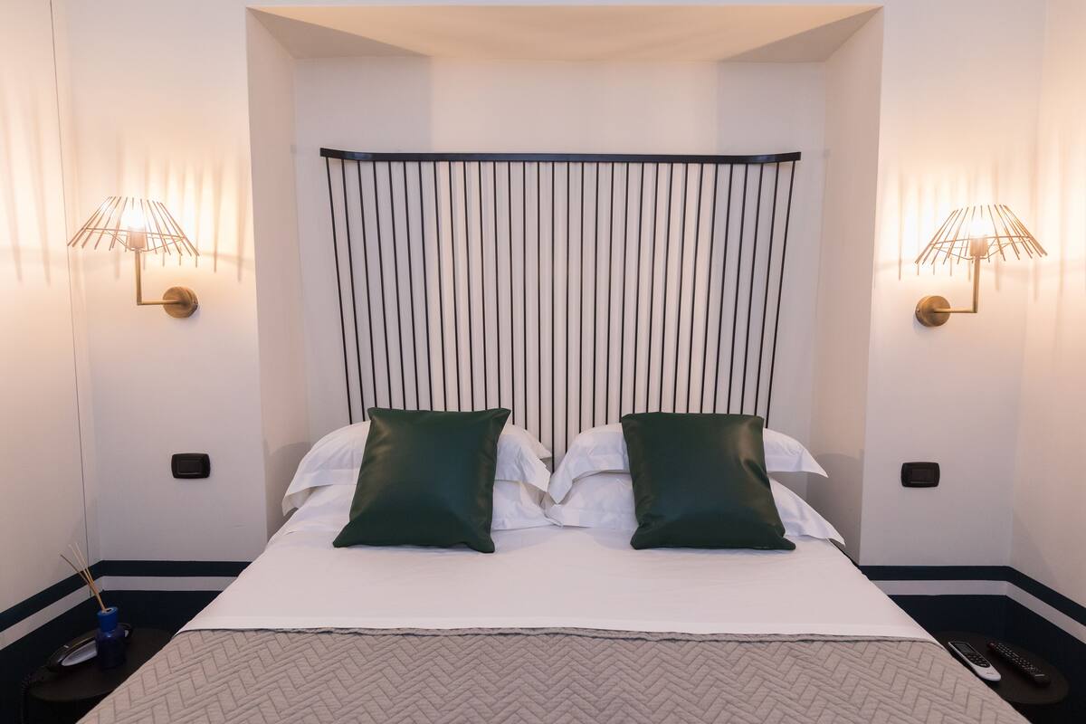 Standard Room | Literie de qualité supérieure, minibar, coffres-forts dans les chambres