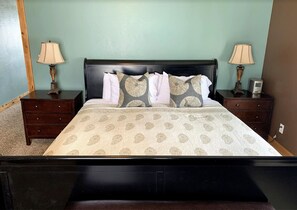 3 bedrooms, WiFi, bed sheets