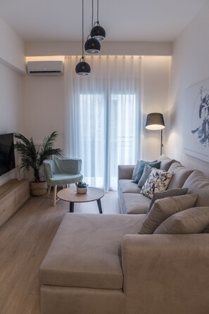 디지털 채널 시청이 가능한 40인치 평면 TV, 스마트 TV