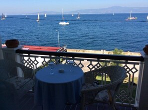 套房, 阳台 | 阳台