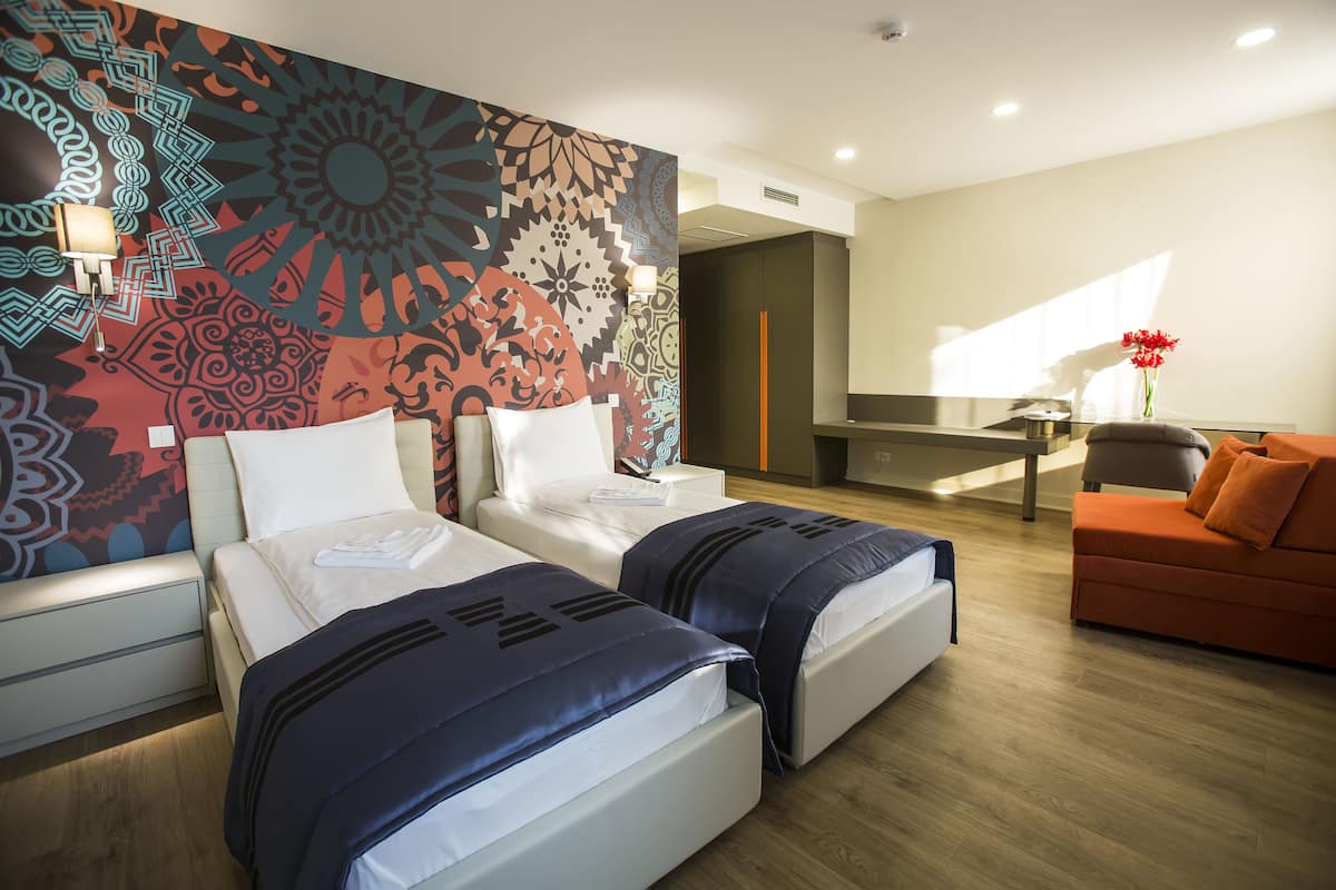 Deluxe Double Room | Minibar, desk, blackout curtains, soundproofing