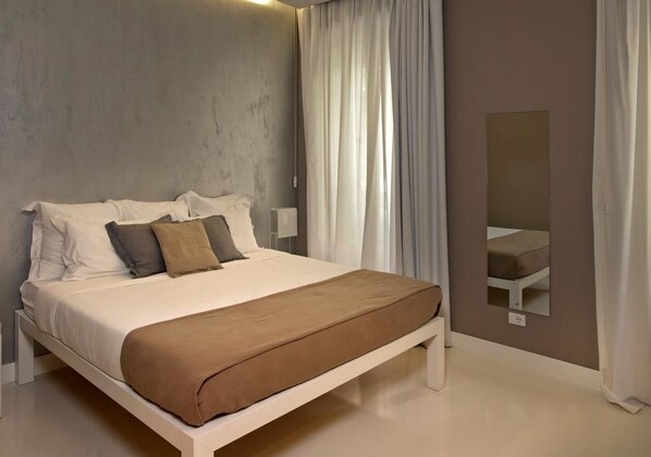 Kamar Double | Minibar, brankas, meja kerja, dan tempat tidur bayi gratis