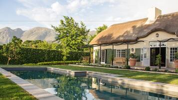 Outdoor pool, sun loungers