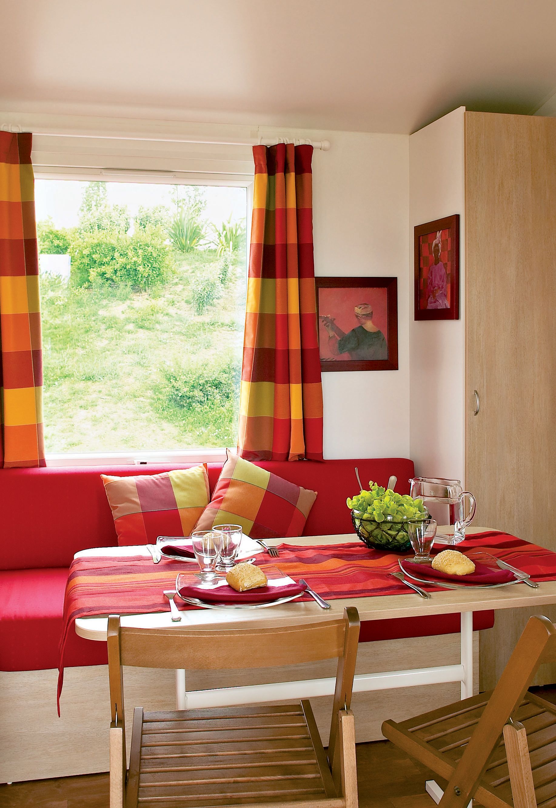 Stacaravan (Lavandou) | Dineren op de kamer