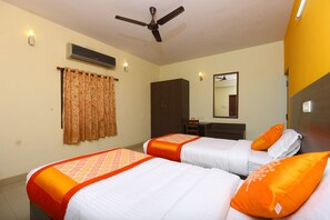 Double or Twin Room | Free WiFi