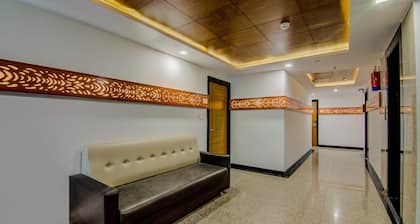Capital O 10823 Pratibha Grand