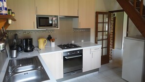 Cottage (La Cour ) | Private kitchen - La Ferme de Wolphus (Zouafques)
