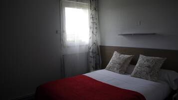 Desk, iron/ironing board, free WiFi, bed sheets