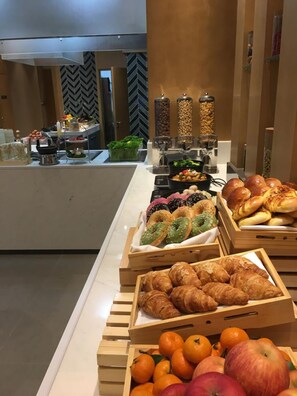 Dagelijks ontbijtbuffet inbegrepen
