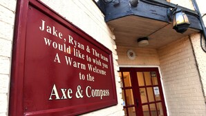 Front of property - Axe & Compass Lodge (Leighton Buzzard)