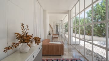 Sauna, hot tub, Turkish bath/hammam, massages