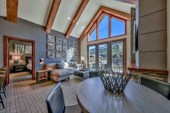 Zalanta Resort at the Village