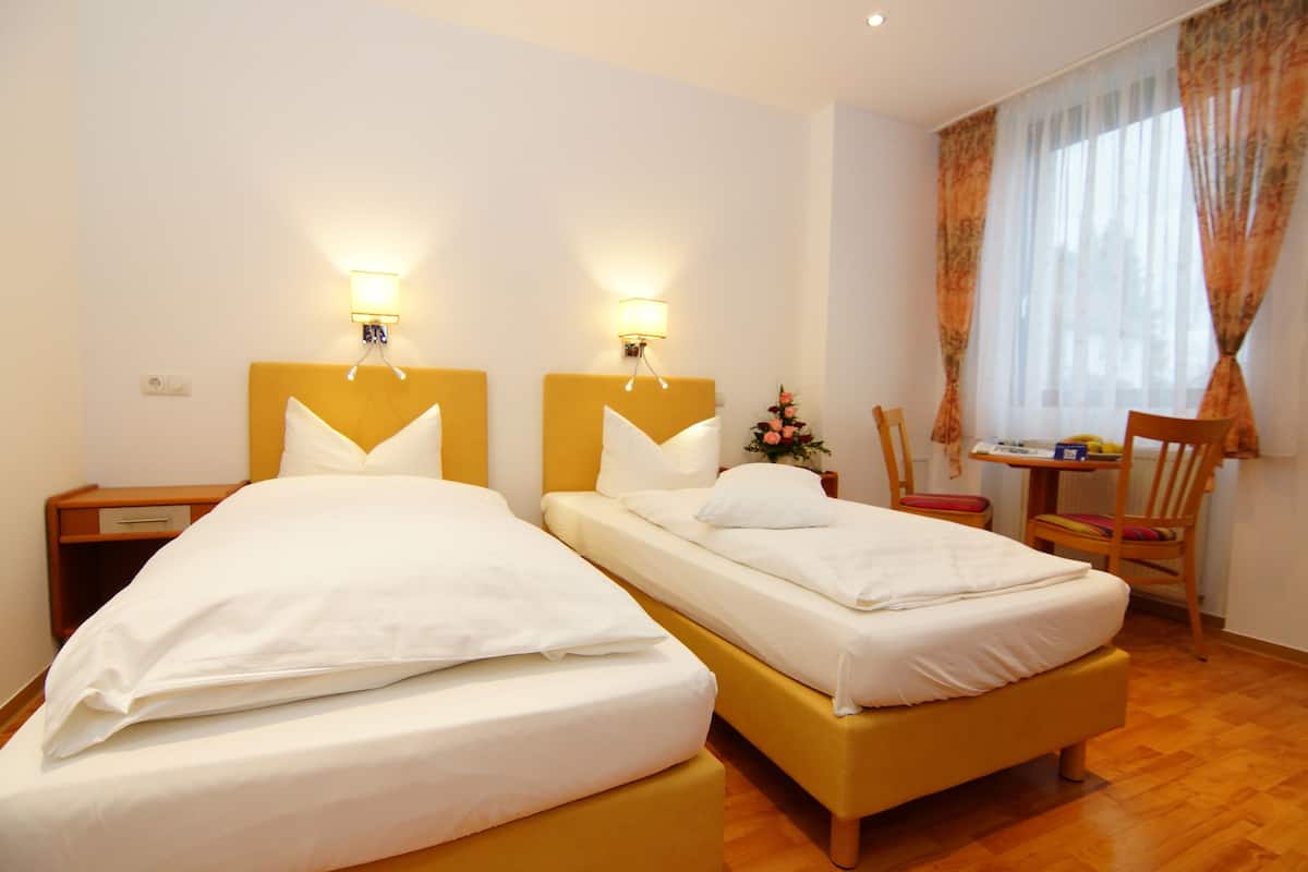 comfort double room | living area | 32-inch flat-screen tv with cable channels, tv