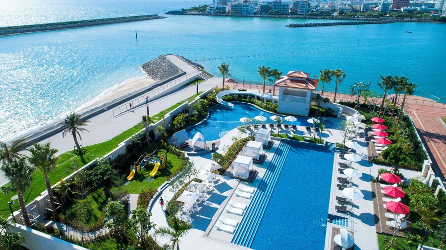 DoubleTree by Hilton Okinawa Chatan Resort
