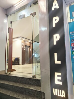 Exterior - Hotel Apple Villa @ Paharganj (New Delhi)