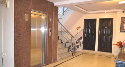 Hotel Apple Villa @ Paharganj