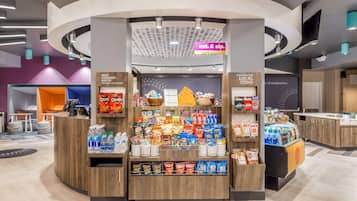 Snack bar