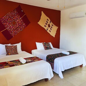 基础双人房, 2 张双人床 | 免费 WiFi、床单