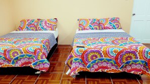 Căn hộ Tiêu chuẩn, 1 phòng ngủ, quang cảnh sân vườn, tầng trệt | Phòng cách âm, bàn ủi/dụng cụ ủi quần áo 