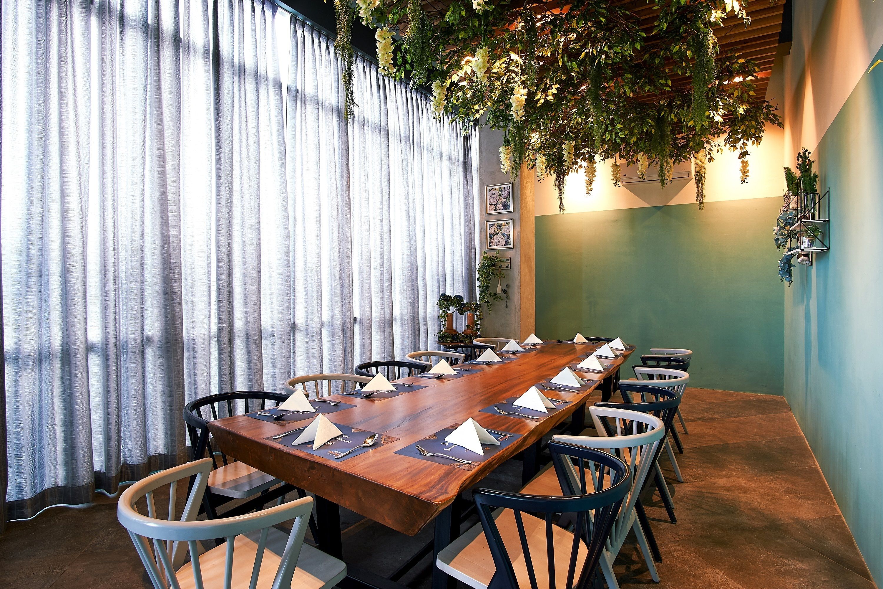 breakfast, lunch, dinner served; indonesian cuisine