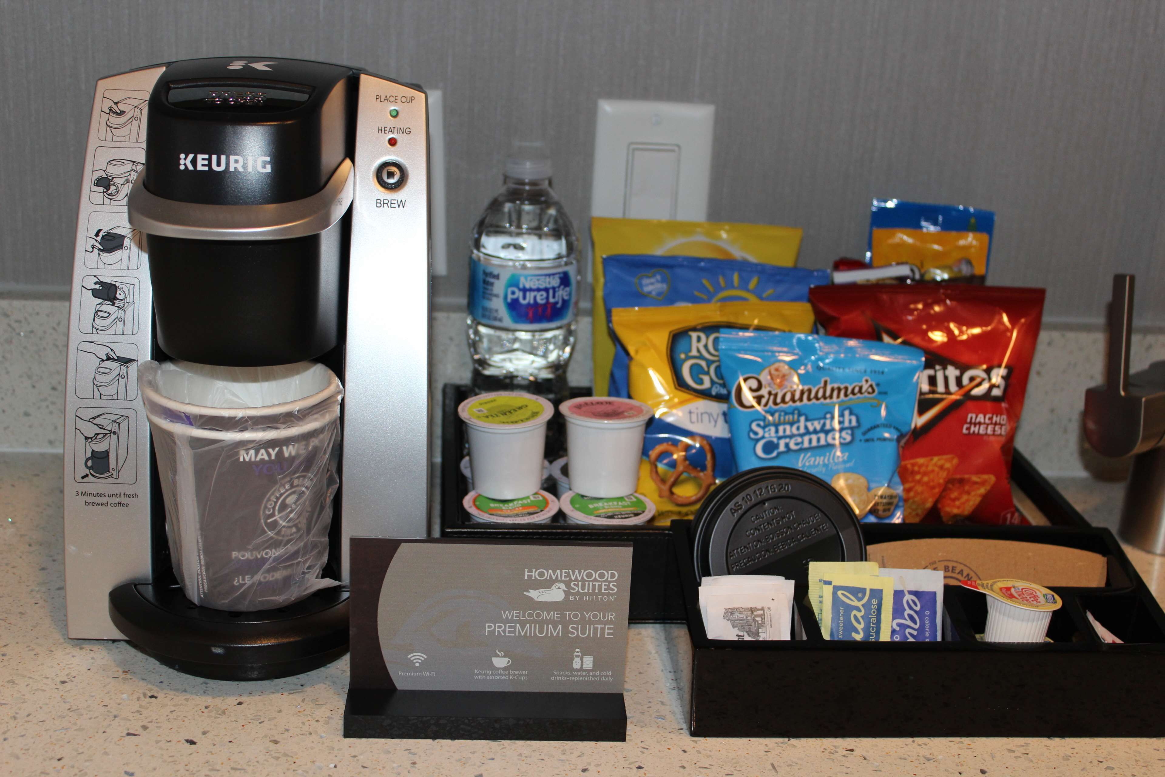 in-room safe, desk, laptop workspace, blackout curtains