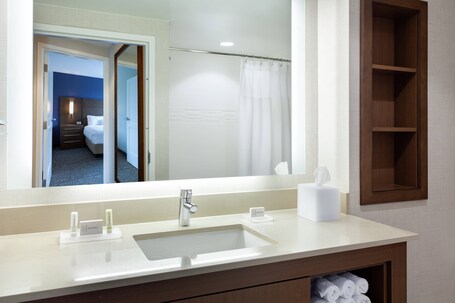 Residence Inn by Marriott Orlando at Millenia - Image 19