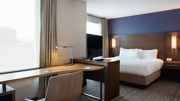 1 bedroom, desk, iron/ironing board, free cots/infant beds