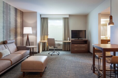 Residence Inn by Marriott Orlando at Millenia - Image 25