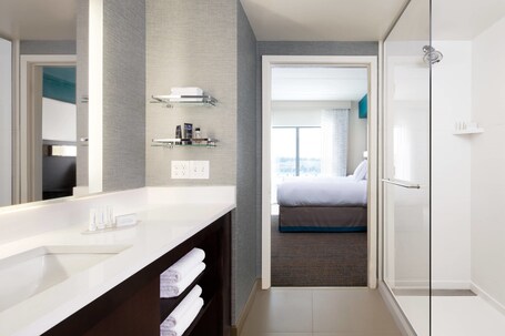 Residence Inn by Marriott Orlando at Millenia - Image 6