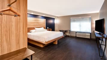 Blackout drapes, iron/ironing board, free WiFi, bed sheets