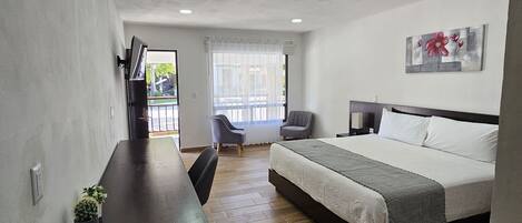 Pimennysverhot, silitysrauta/-lauta, ilmainen Wi-Fi, vuodevaatteet