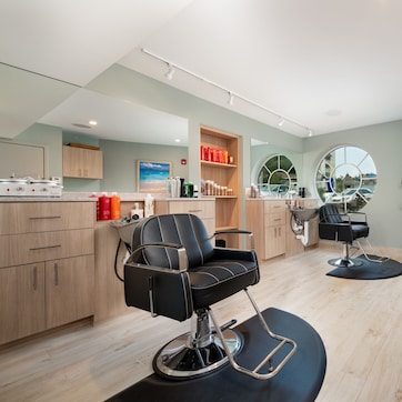 Hair salon