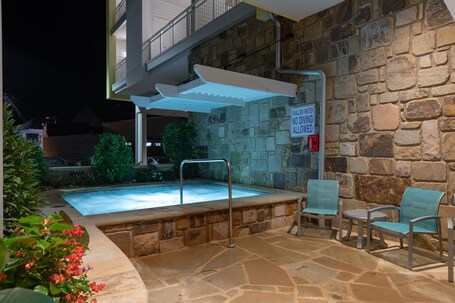 Margaritaville Resort Gatlinburg - Image 43