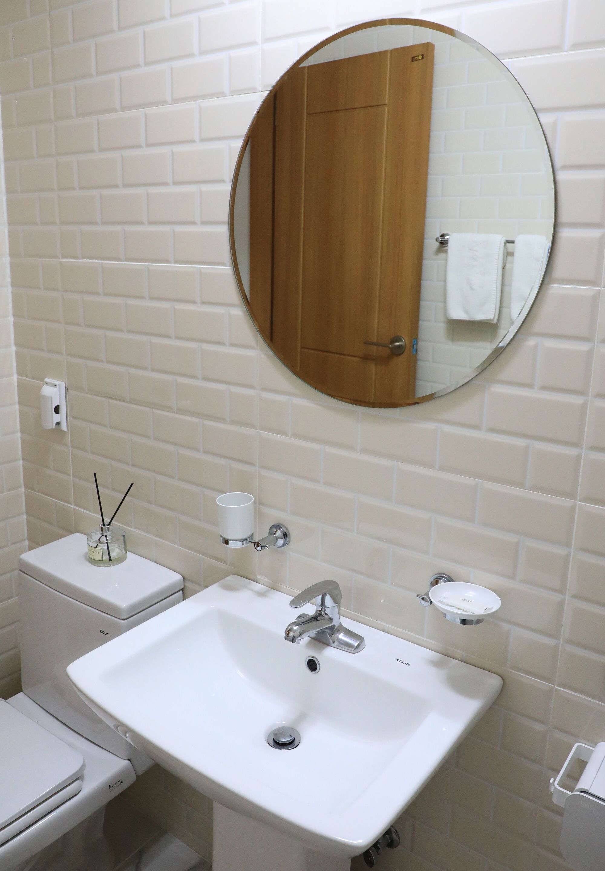 shower, free toiletries, hair dryer, bathrobes