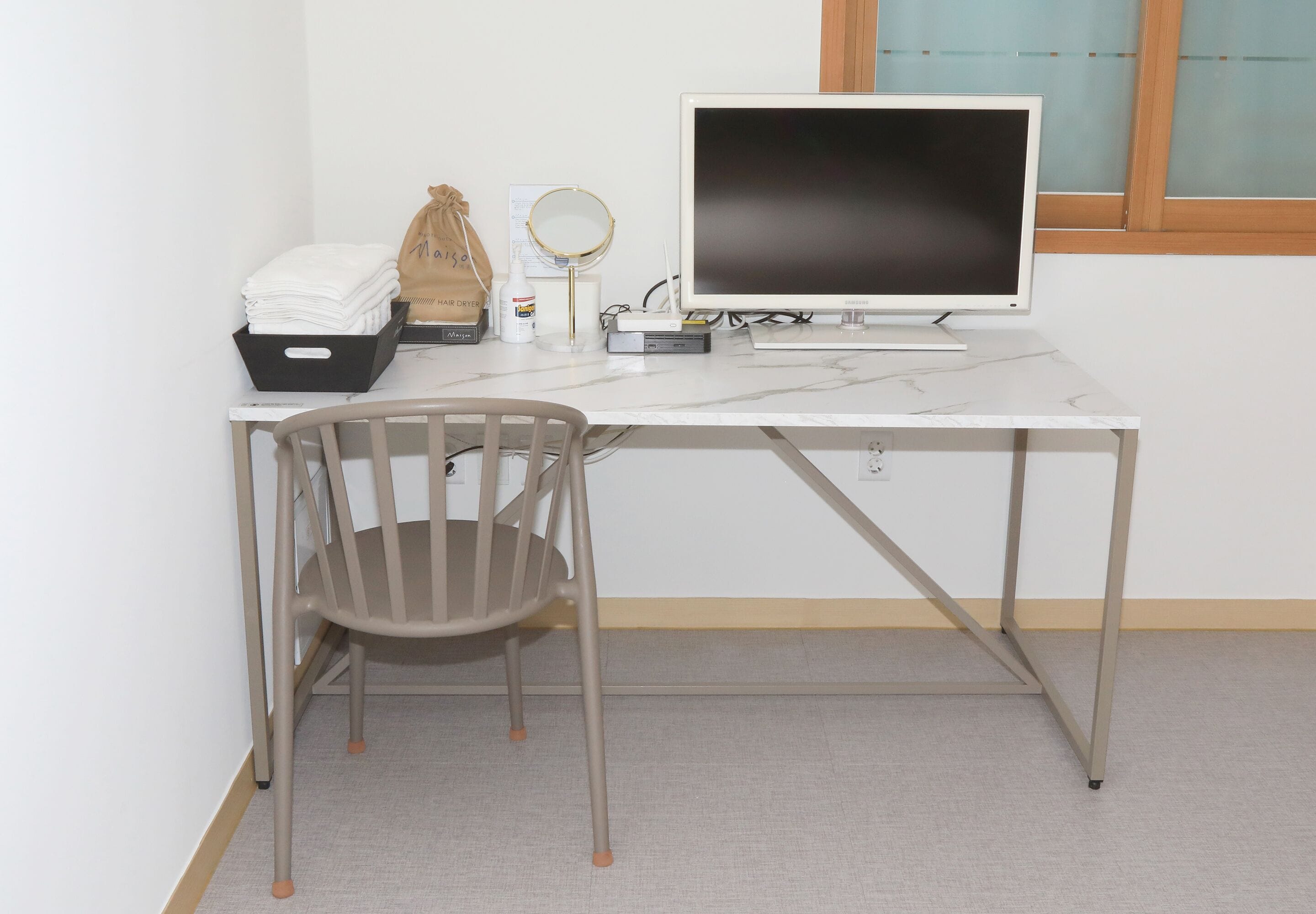 superior room | desk, blackout curtains, free wifi, bed sheets