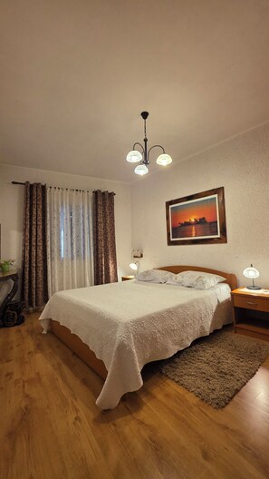 5 dormitorios, wifi gratis, ropa de cama