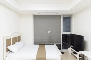 Room 1