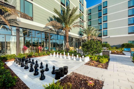 SpringHill Suites by Marriott Orlando at Millenia - Image 25