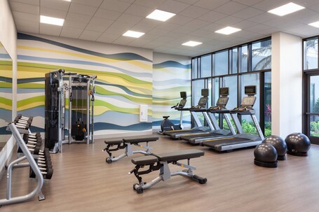 SpringHill Suites by Marriott Orlando at Millenia - Image 23