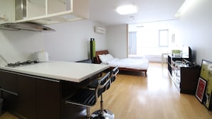 Room 1
