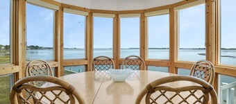 Charlotte's Morning Sun - Unobstructed Water Views!